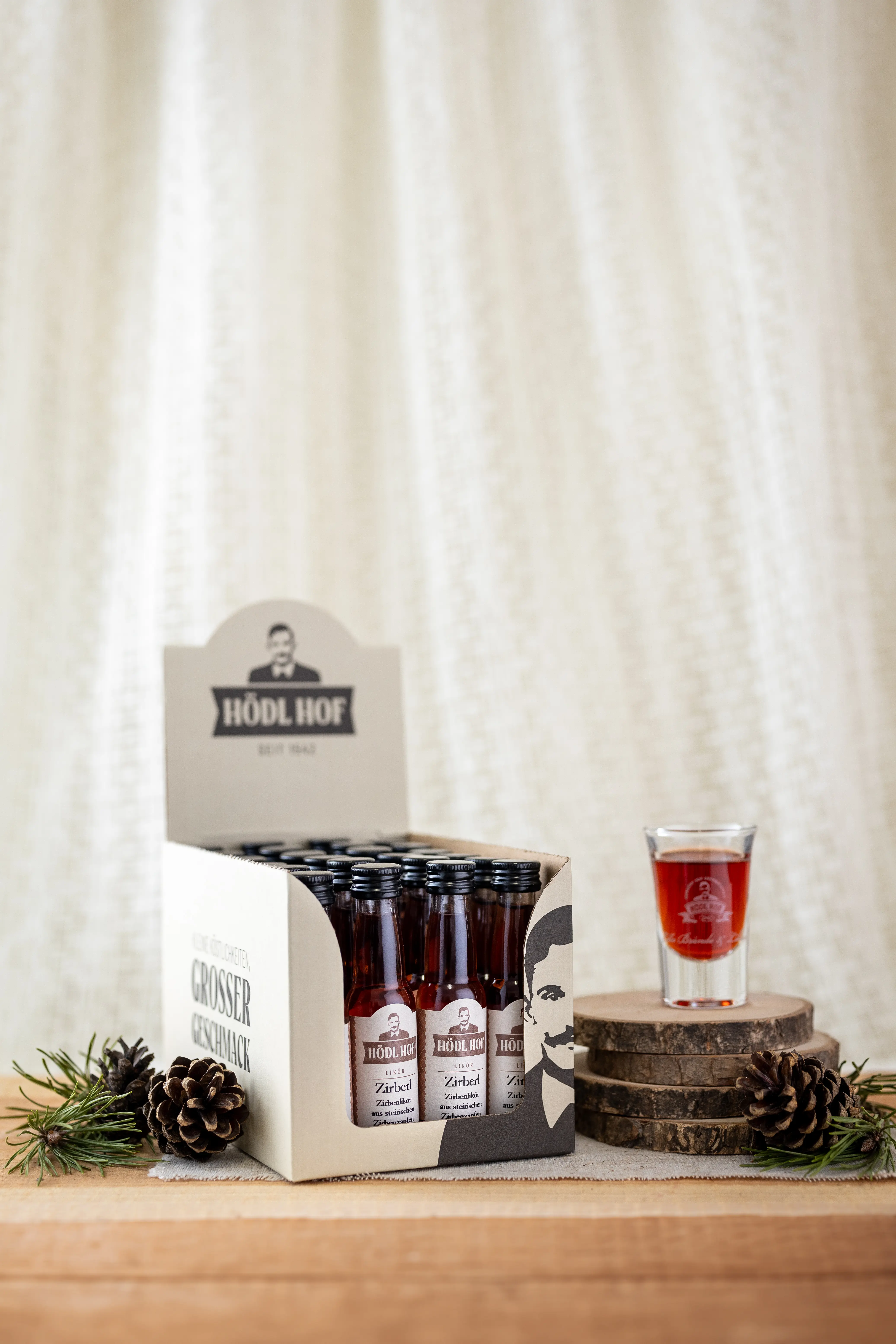 Hödl Hof Zirbenschnaps| Vol. 25% | 24x0,02l